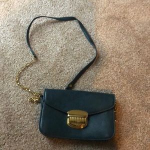 Francesca’s crossbody